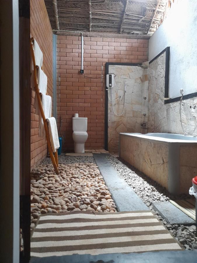 Sandalwood Cottage Udawalawe Zewnętrze zdjęcie